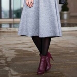 NIB $780 Nina Ricci burgundy leather platform boots. IT 37 US 6.5